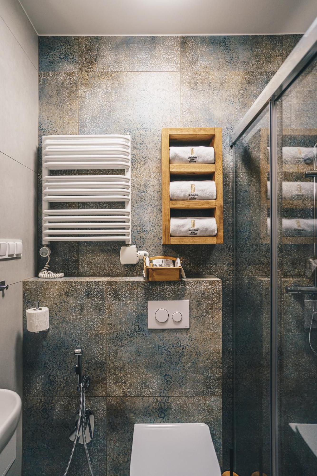 Old Town Ac Apartments Main Raiway Station Krakow Luaran gambar