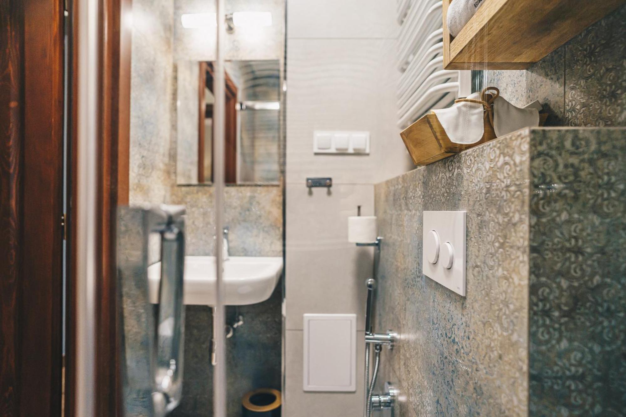 Old Town Ac Apartments Main Raiway Station Krakow Luaran gambar